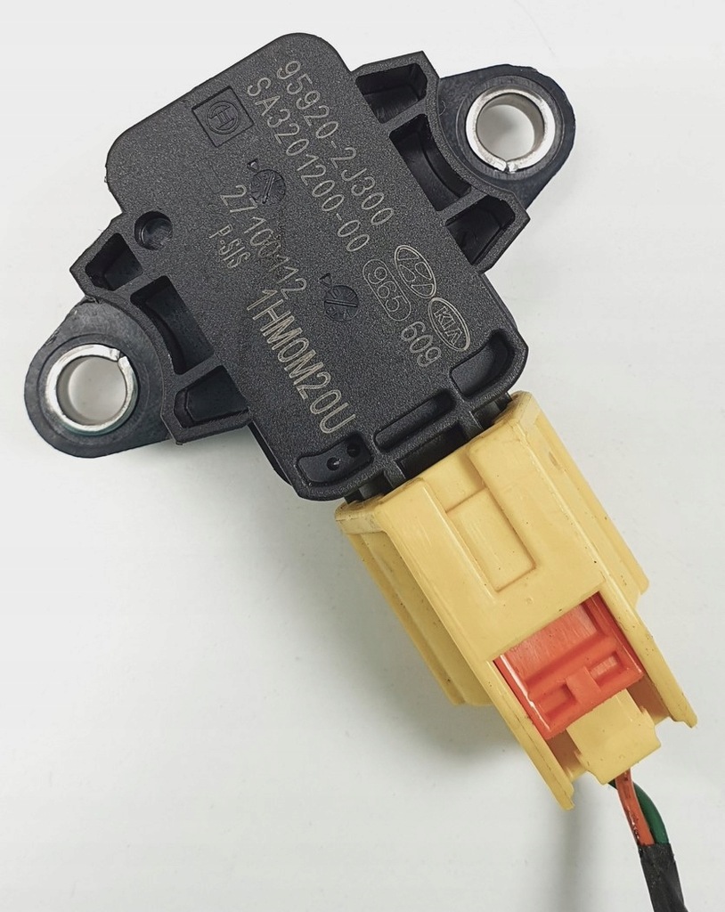 фото №1, Датчик ударный перед hyundai genesis coupe