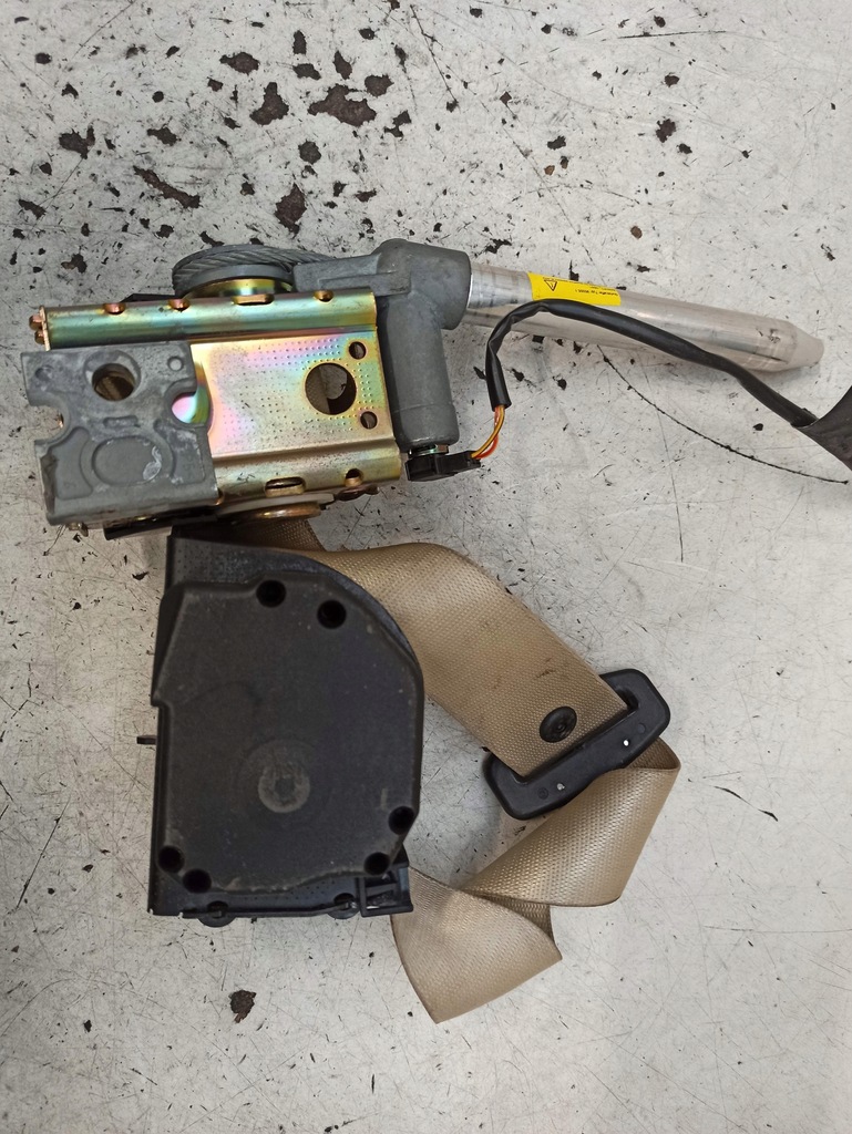 фото №16, Bmw 7 e65 pas безпеки задня 00063774-b