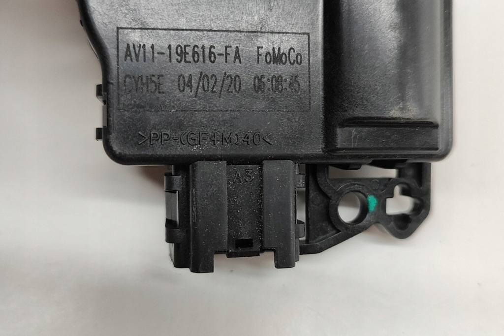 фото №7, Привод двигателя крышки отопления салона ford puma av11-19e616-fa 2020 221