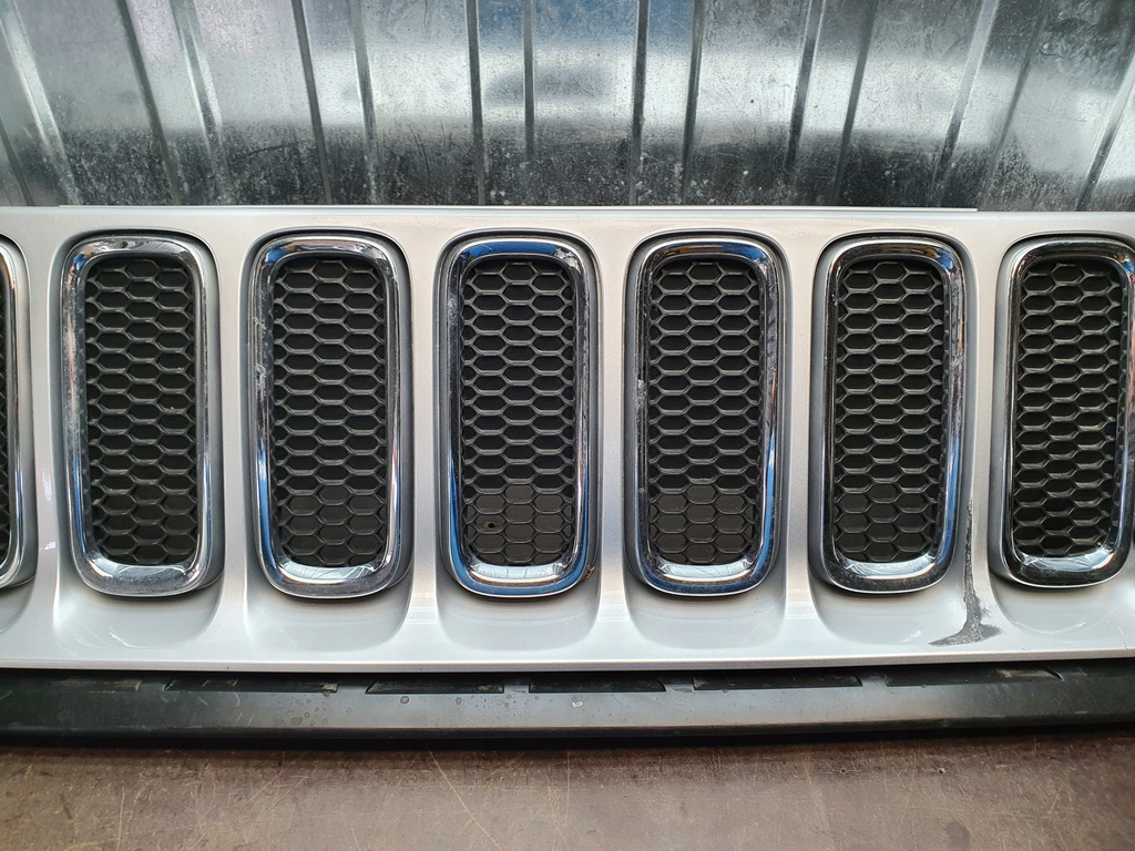 фото №6, Решётка радиатора jeep renegade 2014-2018