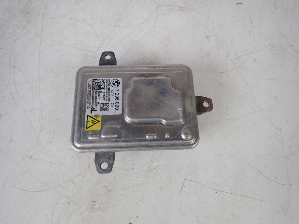 фото №1, Преобразователь ксенон bmw f26 x4 7296090