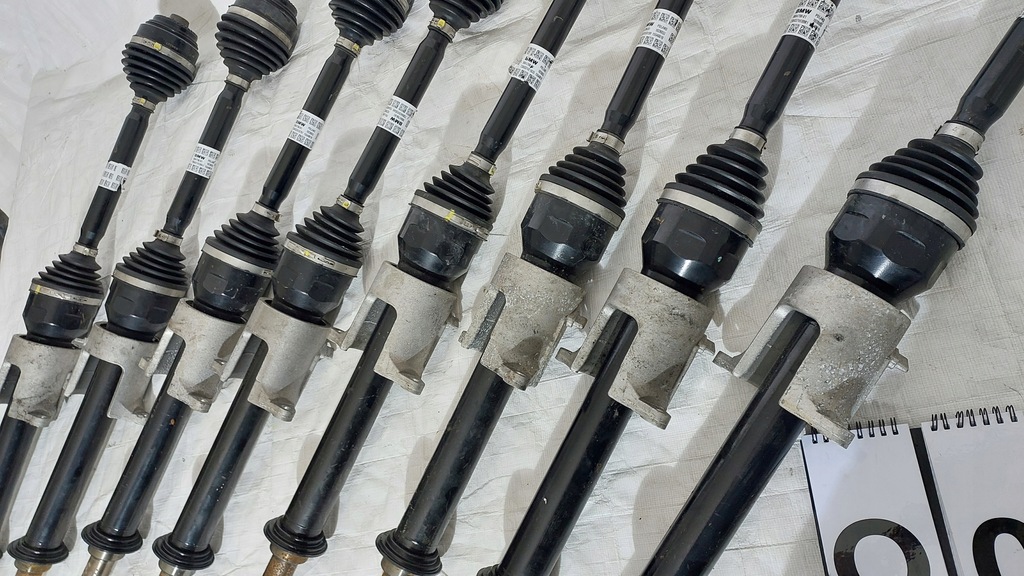 фото №9, Bmw x1 u11 x-drive привідний вал правий перед