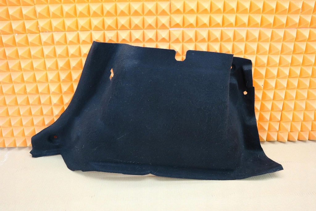 фото №1, Dacia sandero stepway обшивка багажника правий задня