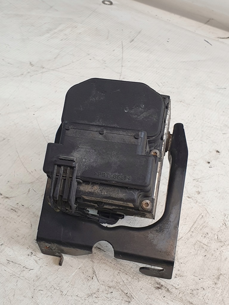 Насос abs оригинальный номер 0273004224 volvo v40 1.9d 01r. Цена