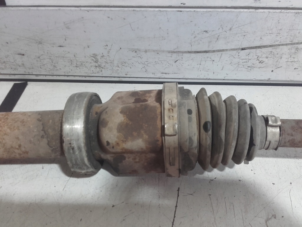 фото №3, Ford fiesta mk7 lift приводной вал правая 1.0 ecoboost