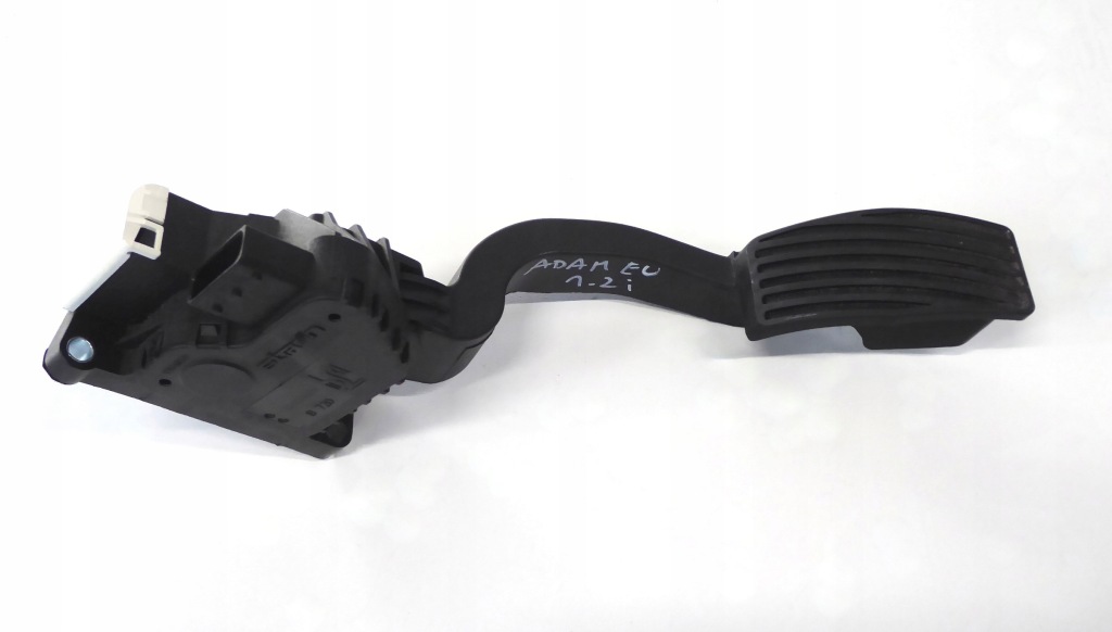 фото №1, Педаль газу opel adam 1.2 a12xel europa