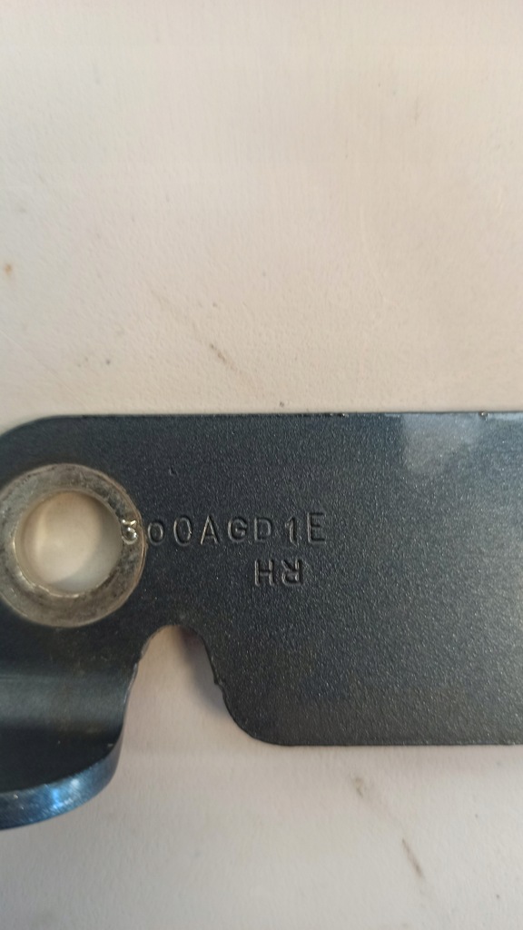 фото №3, Петля правий задня volvo s80 30799275