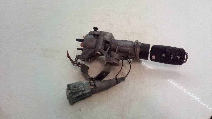 фото №7, Замок зажигания ключ seat ibiza iii 1,2 b 4b0905851c