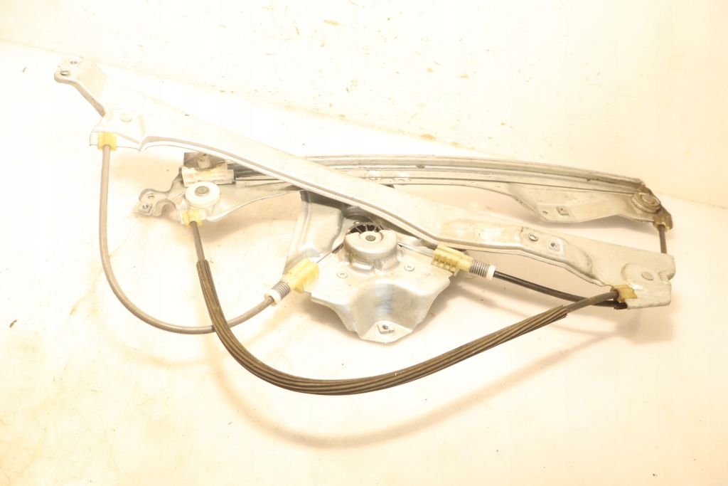 фото №6, Механизм окон правый перед renault clio iii 8200291147