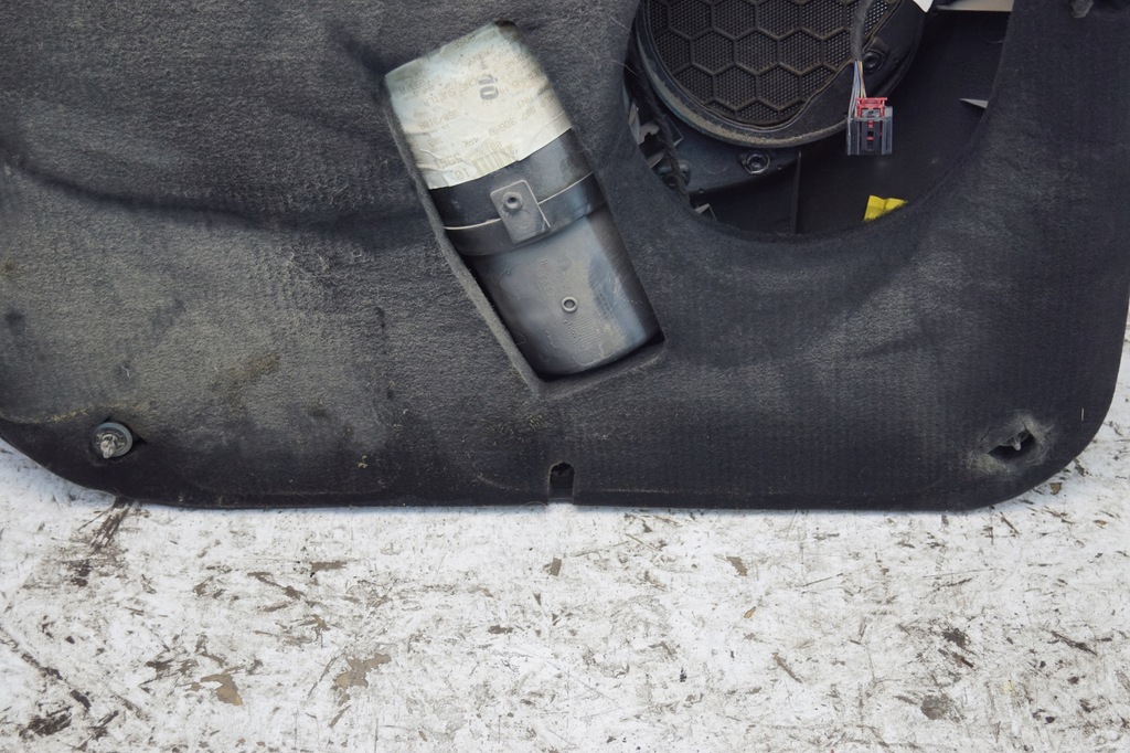 фото №14, Обшивка дверь правый задняя audi q7 4l