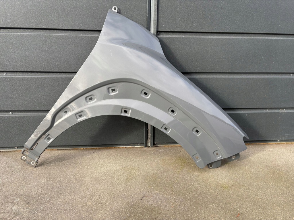 фото №1, Hyundai kona крыло правый передний oryg.