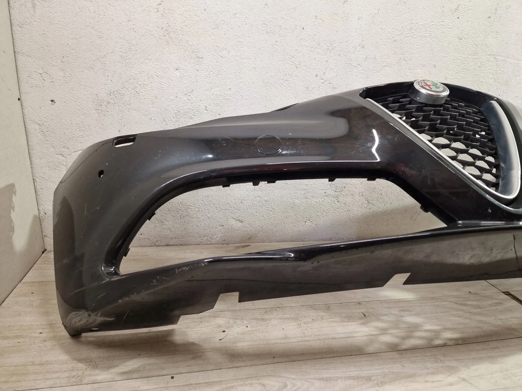 фото №8, Бампер перед alfa romeo giulia омивачі pdc оригінал