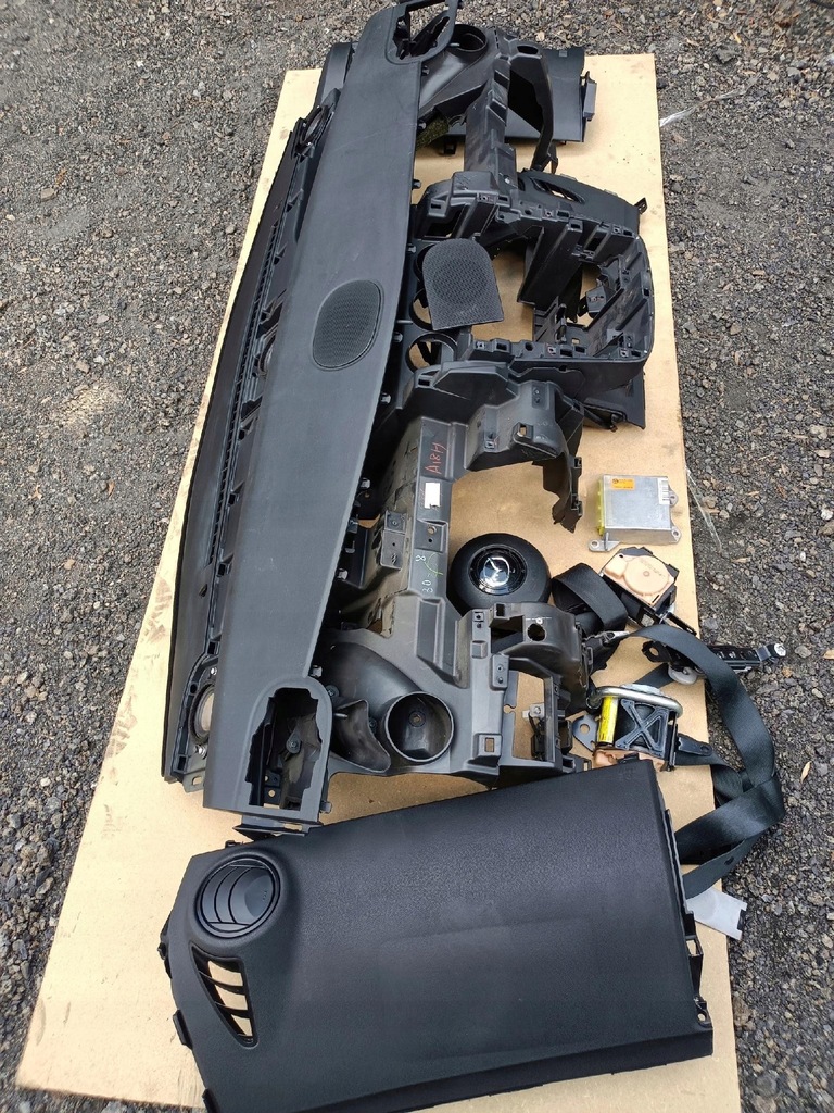 фото №5, Mazda cx-7 приборная панель консоль подушка безопасности ремни оригинал