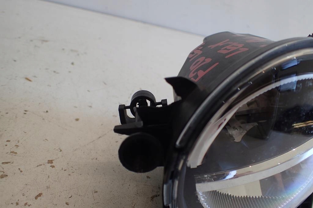 фото №4, Противотуманная фара левый bmw 1 f20 f21 led