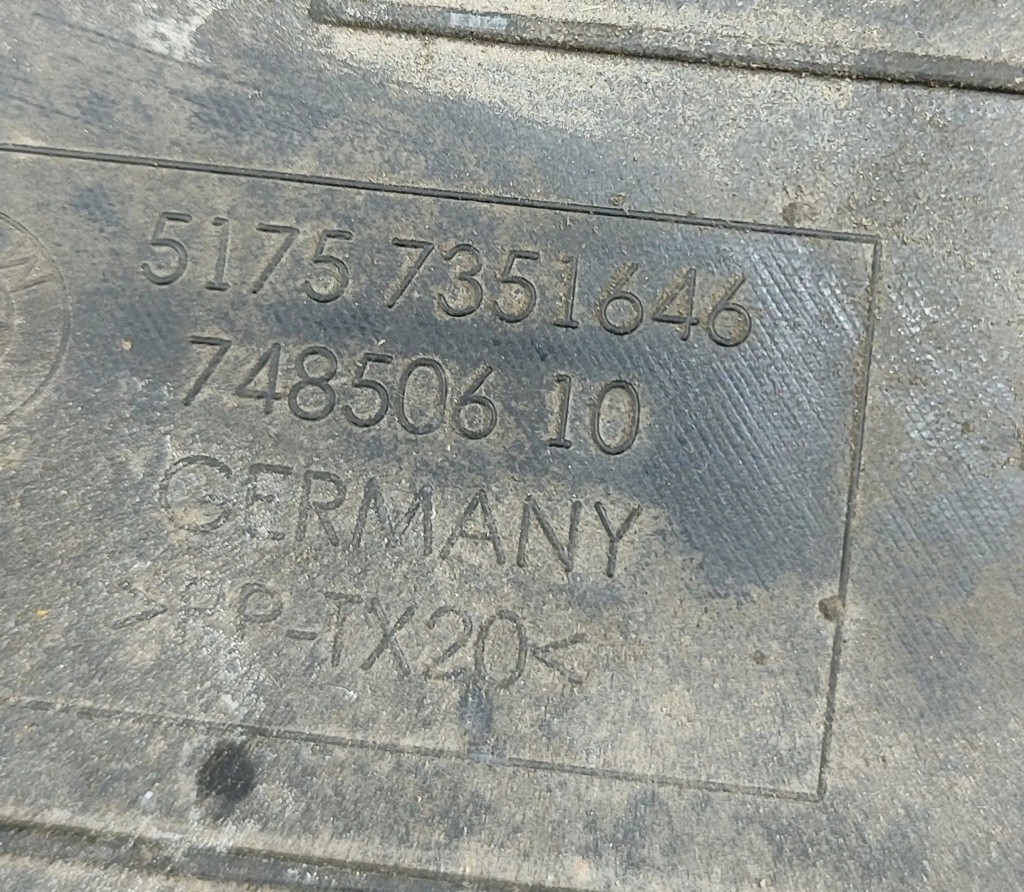 фото №6, Bmw 7 g11 g12 2014 задняя сторона правая мат багажника do кузов pickup