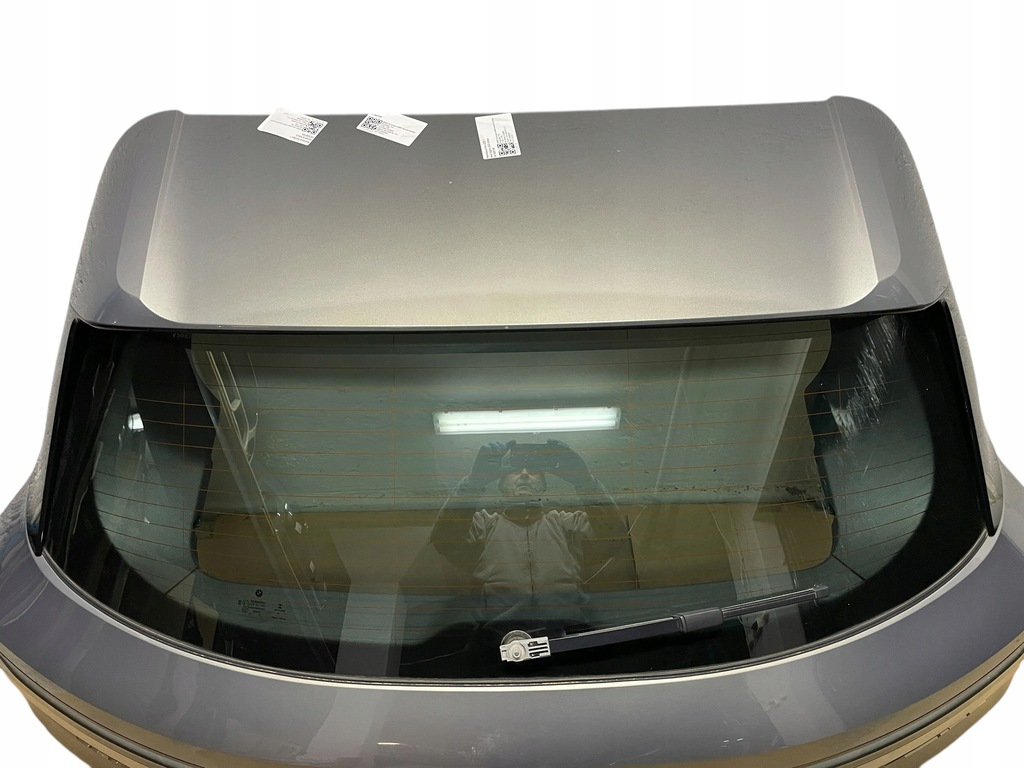 фото №12, Кришка багажника багажника + лампи + камера комплектна bmw ix i20 колір c4a