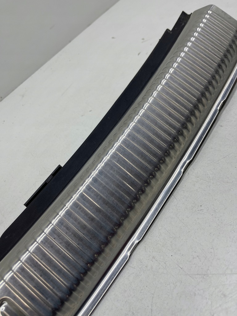 фото №6, Audi a6 c7 avant защита накладка край порог багажника