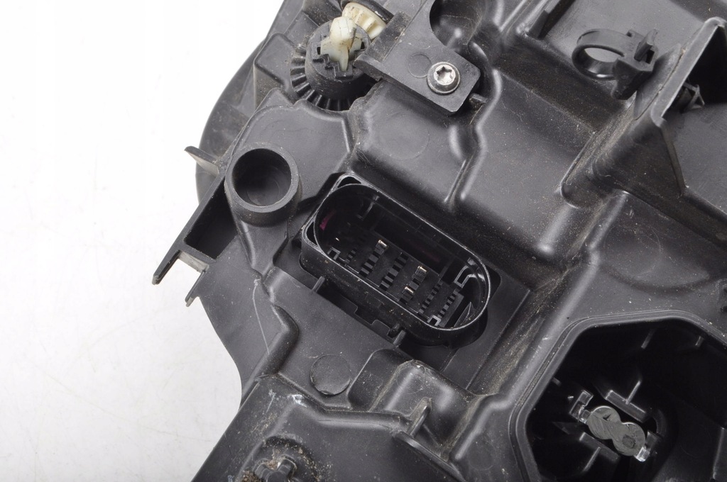 фото №13, Volvo s90 v90 лампа правая передняя правый перед mid led 31655155