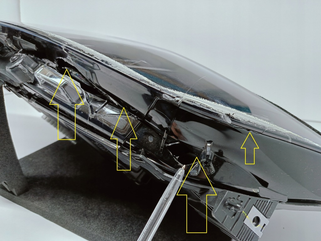 Tesla model 3 рестайлинг  highland 23- фара левая перед full led европа  1760888-00-e Киев