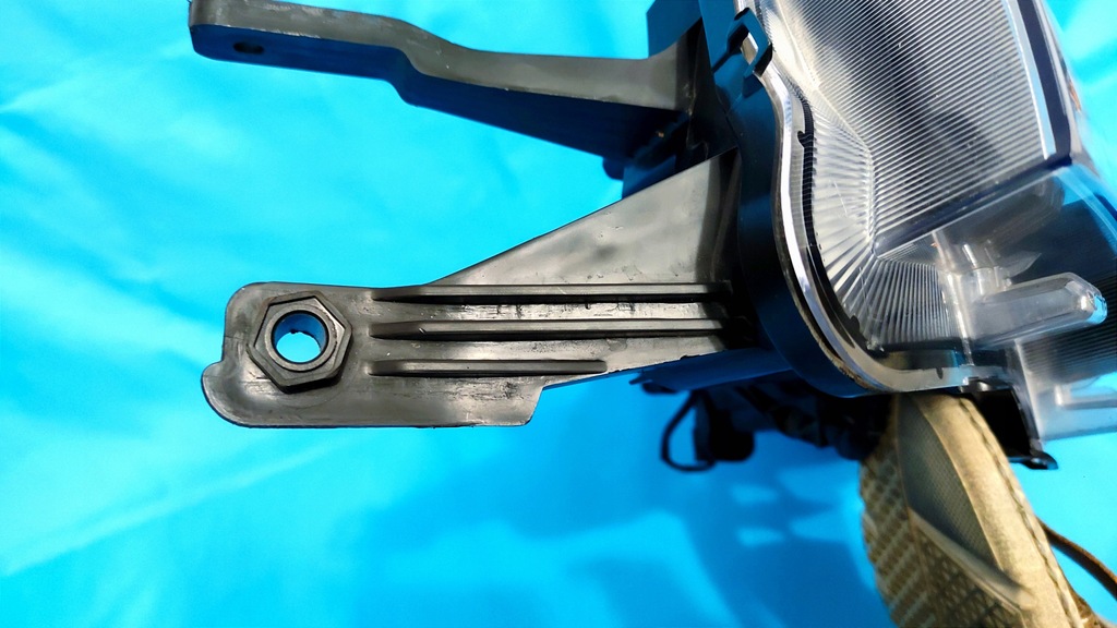 фото №12, Mg zs 2017 2018 2019 лампа фара обычный галогенный с led перед левая eur