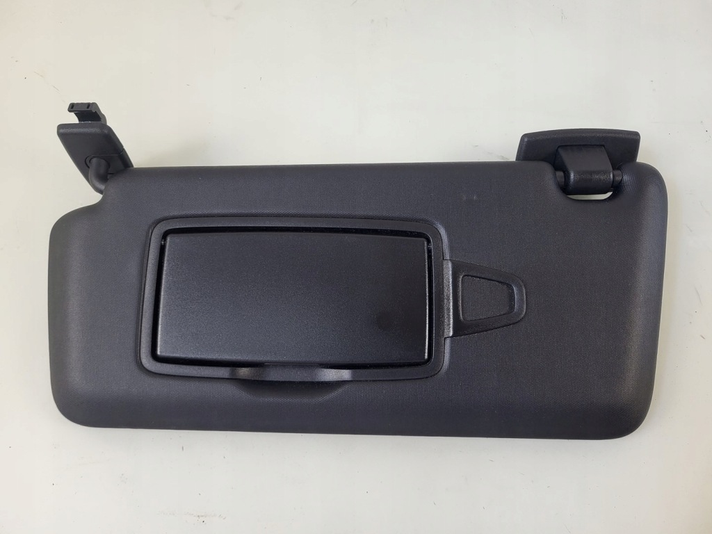 фото №1, Mercedes cla c117 w117 x117 защита солнцезащитная левая