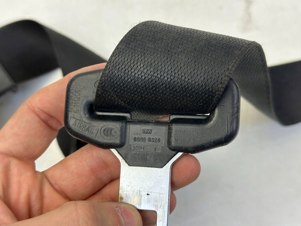 Купити Передній ремінь безпеки перед сторона ліва mercedes ml w164 a2518603185