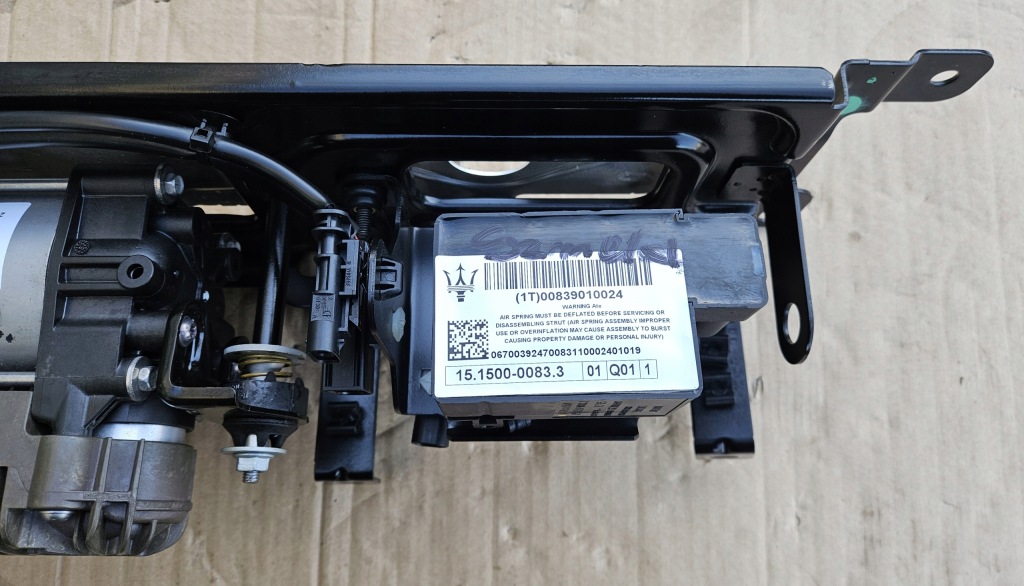 фото №9, Розподільник компресор насос підвіска maserati levante 15.1500-0083.3