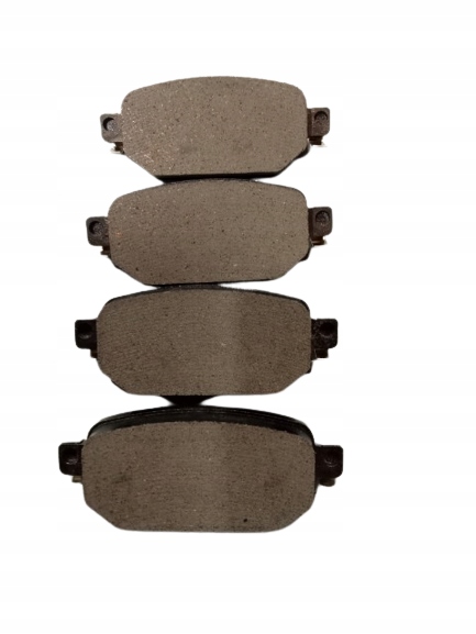 фото №1, Mazda оригинальный номер d2y12643za тормозные колодки ham задняя mazda cx3