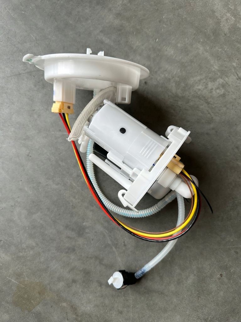 фото №1, ]насос топлива 4m0919087f audi q7 4m q8 4m 3.0b 2016+ !