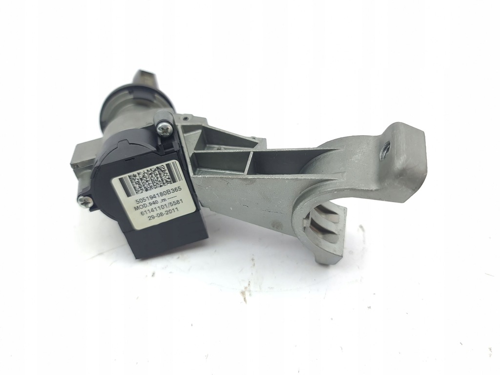 фото №2, Alfa romeo giulietta 2011 замка зажигания