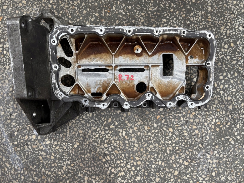 Купить Поддон масляная ford focus 988m6f092ak