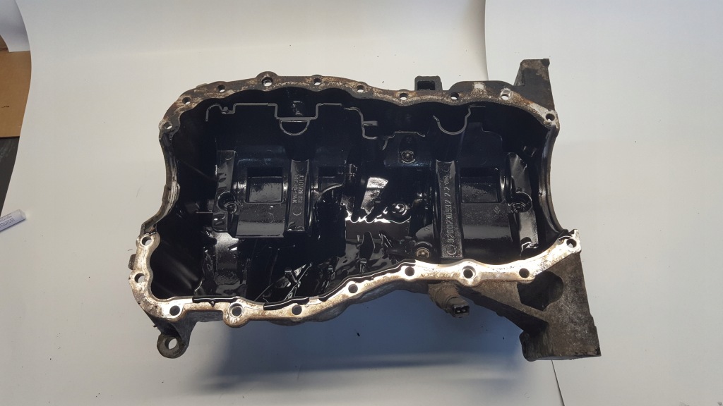 Купити Піддон оливи renault kangoo ii megane iii 1.5 dci 8200318813