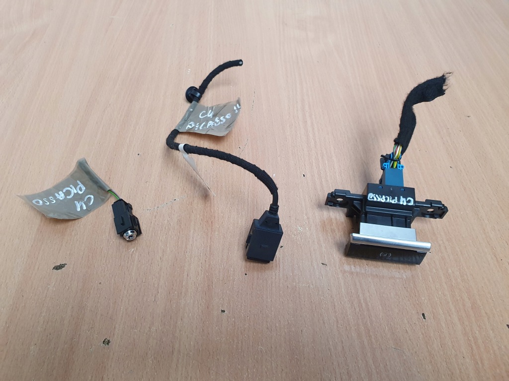 фото №1, Вимикач кнопка паркувальний usb citroen c4 picasso ii
