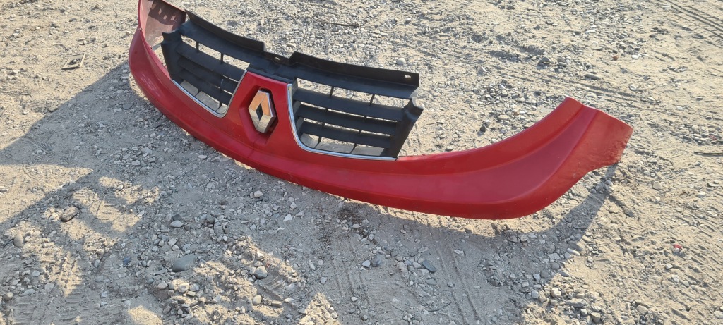 фото №1, Renault trafic 06- бампер передній решітка радіатора