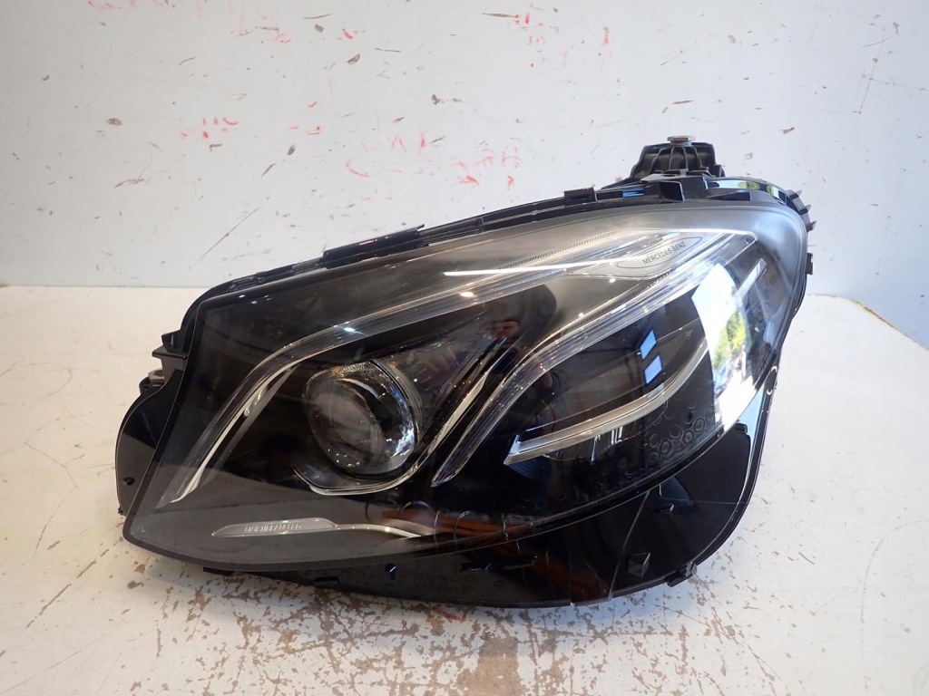 фото №1, Лампа перед ліва mercedes e-klasa w213 full led