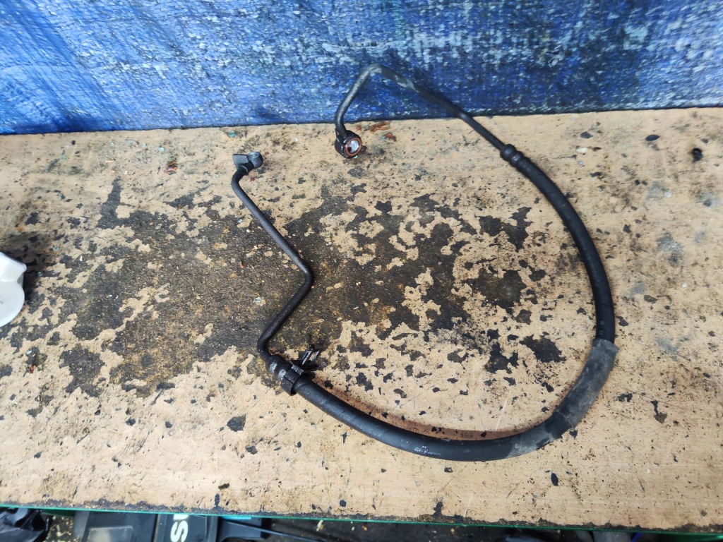 фото №1, Suzuki grand vitara ii 1.9 ddis шланг труба wąż усилителя europa