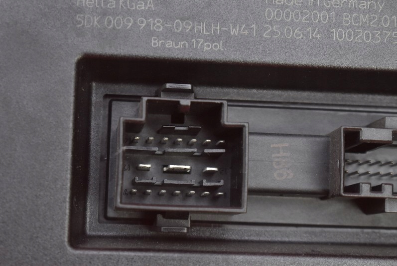 фото №10, Модуль комфорта 8k0907064jg audi q5 8r 2.0 tdi 177 km 12-17