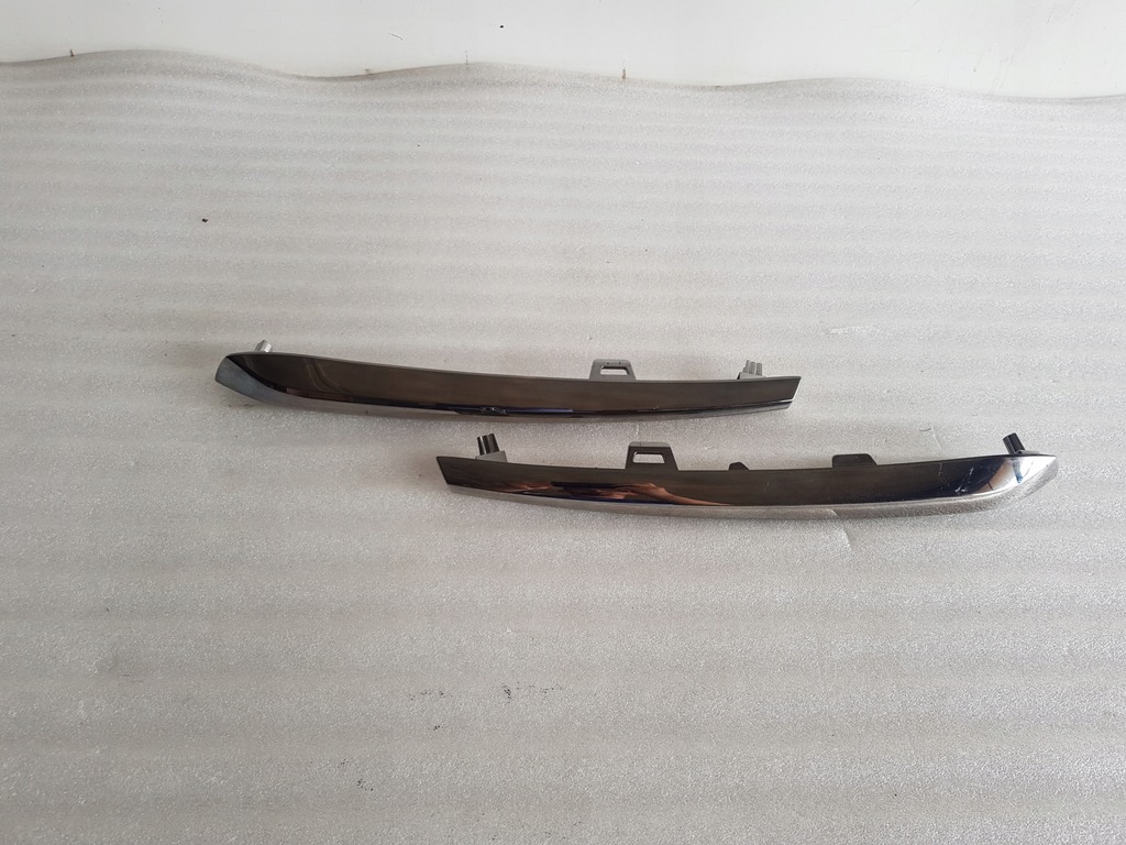 фото №1, Vivaro c молдинг хром решетка решётка бампера перед