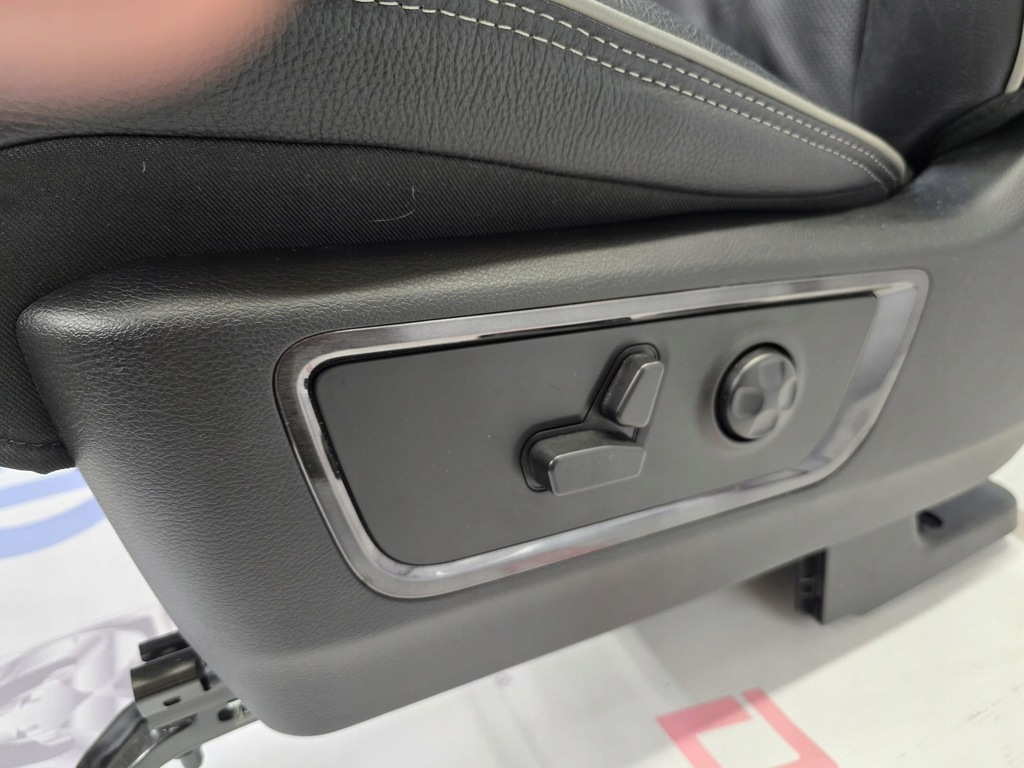 фото №13, Ram dodge ram 21-24 limited сиденье сиденья заднее сиденье czarna кожа haftowana