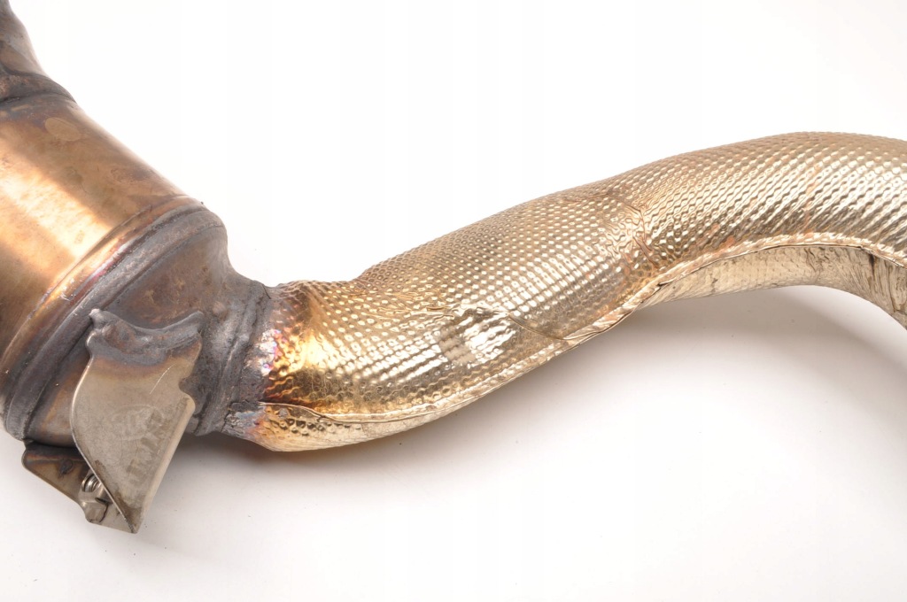 фото №3, Aston martin db11 катализатор a2054904014