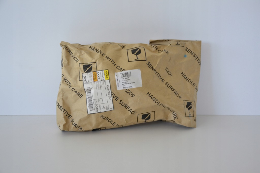 фото №5, Кришка заливної пального audi q8 4m8809906 nowa оригінальна