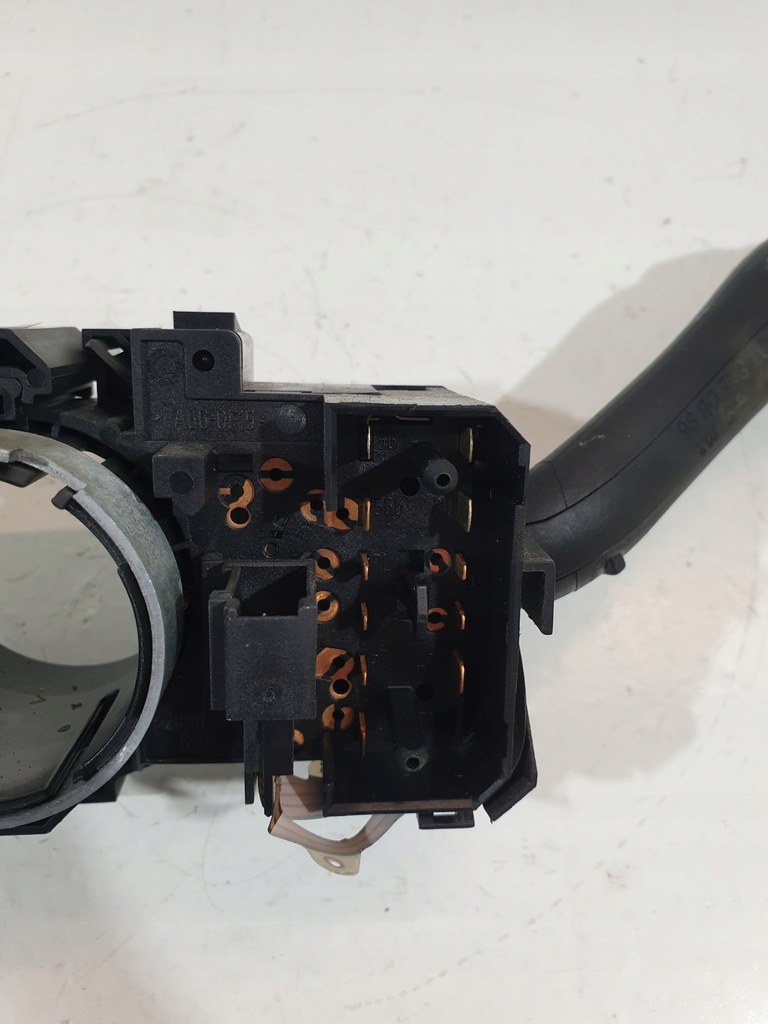 фото №8, Перемикач комбінований 8l0953513h audi a6 s6 c5 eu