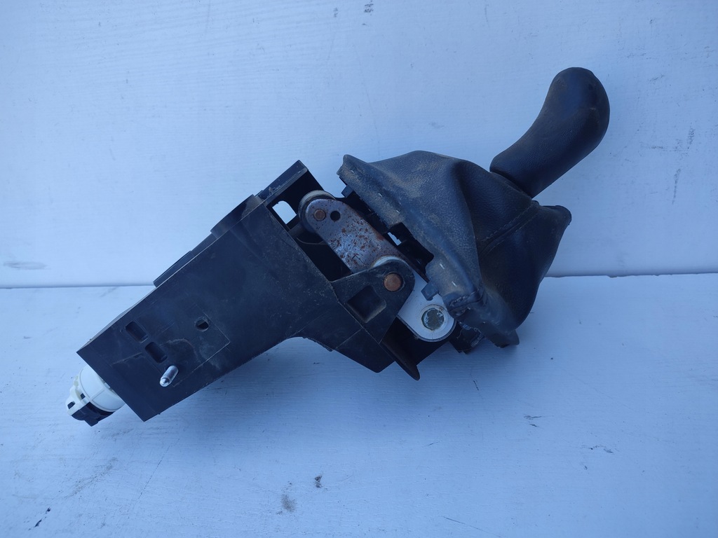 фото №1, Выборщик домкрат передач renault kangoo ii 1.5dci 5biegów