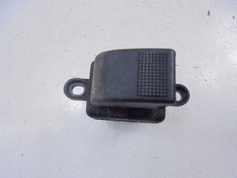 Mazda 2 i dy выключатель стекло задняя левый d39766370 Недорого