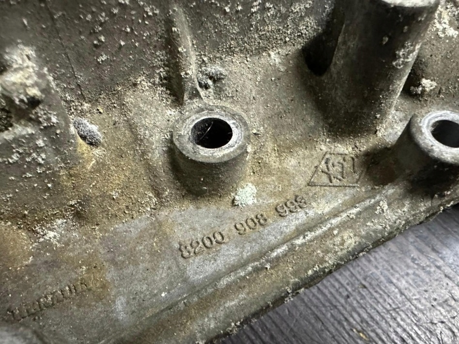 фото №3, Master iii 2.3 dci 150 крышка клапанов + валы