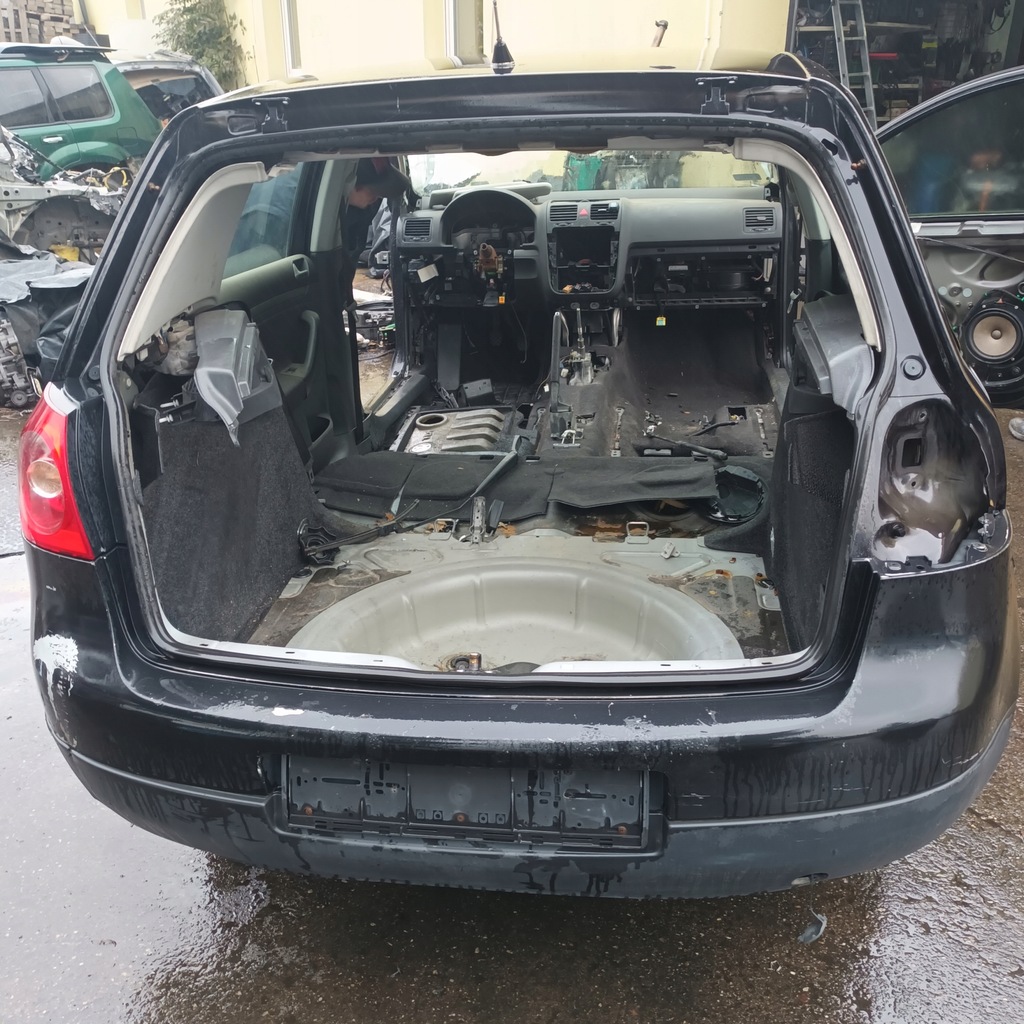 фото №1, Vw golf v hb pas задня піддон