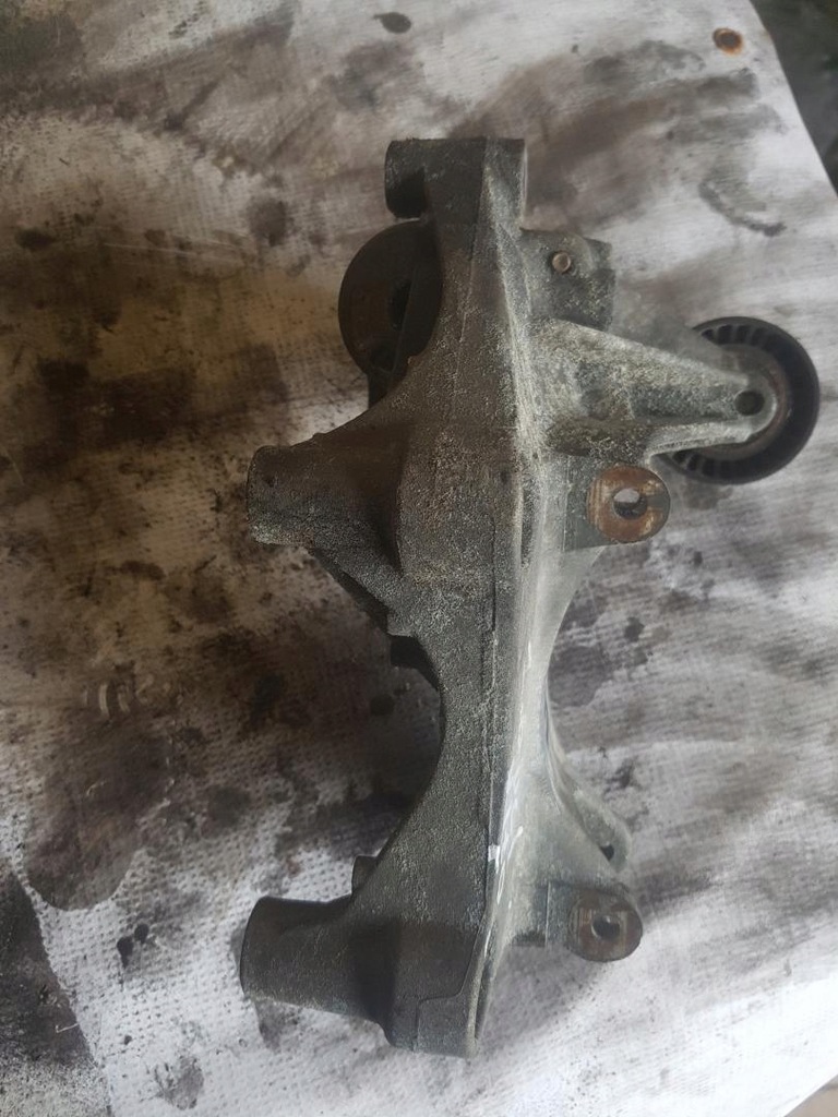 фото №5, Кронштейн кронштейн генератора trafic iii 117105124r