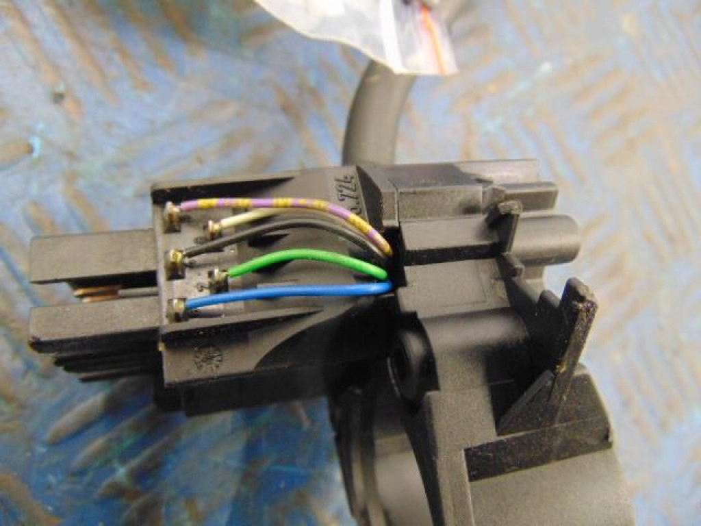 Mercedes w168 1.4b переключатель подрулевой в Украине