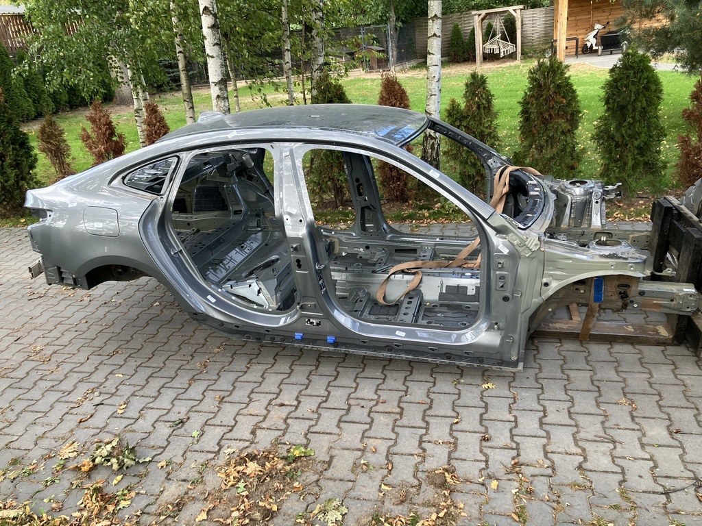 фото №1, Кузов karoesria кузов крила чверть bmw 2 f44 c4w