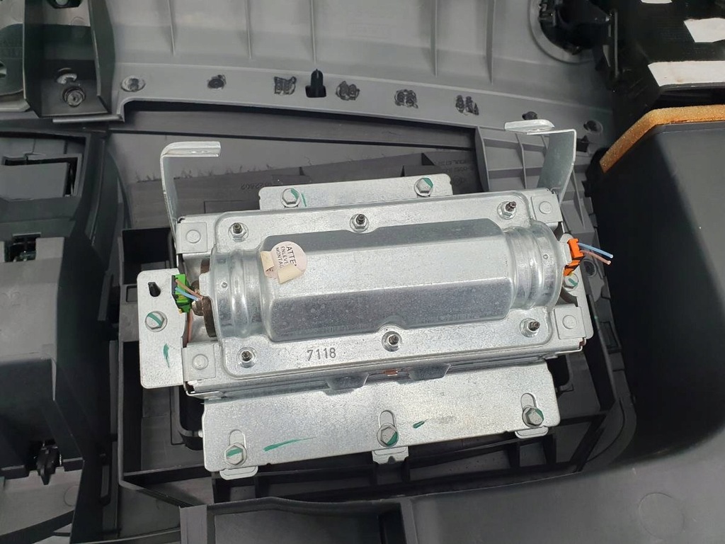 фото №13, Консоль панель приладів подушки безпеки подушка безпеки renault modus europa